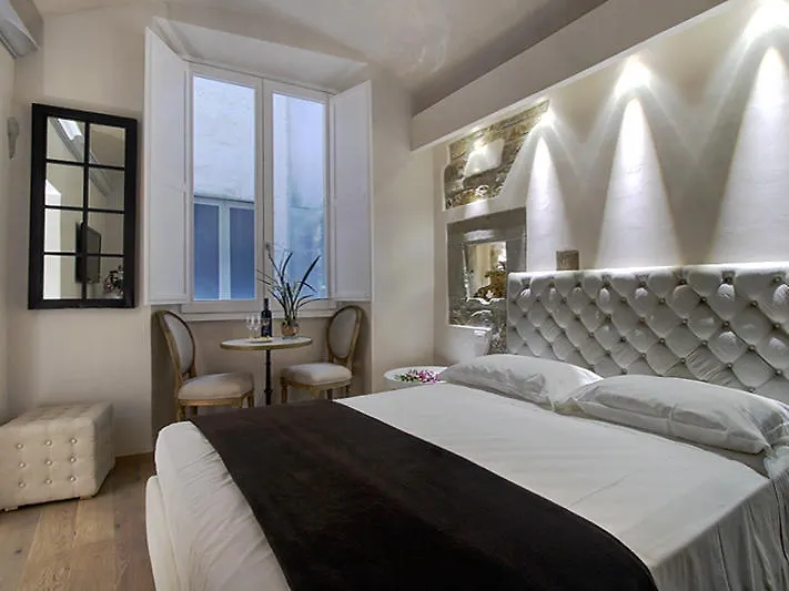 Piccolo Signoria Apartment Firenze 0*,  Italia